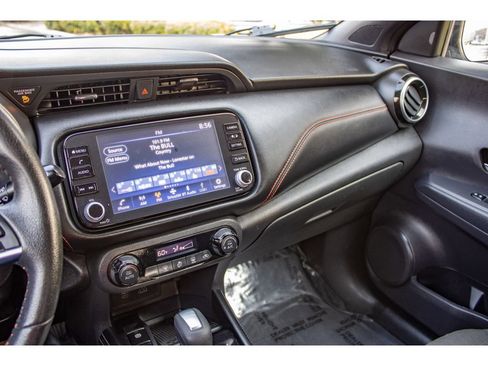 Used 2024 Nissan Kicks SR FWD image 39