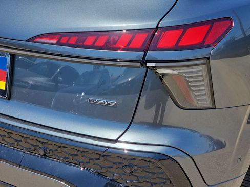 New 2026 Audi Q3 quattro 2.0T AWD/4WD image 38