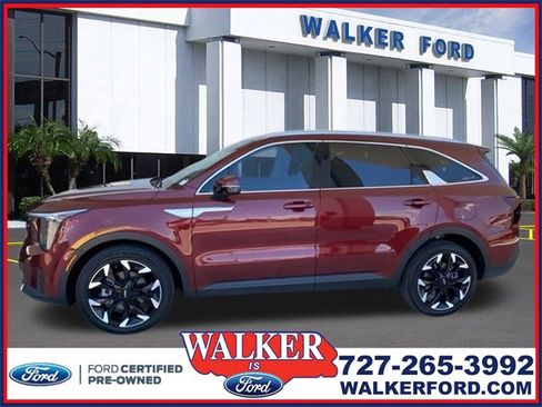 Used 2025 Kia Sorento EX image 1