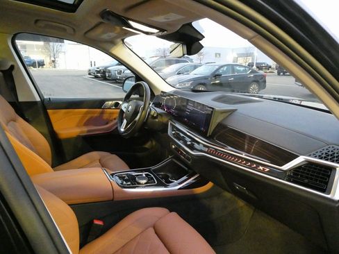 Used 2026 BMW X7 xDrive40i image 55