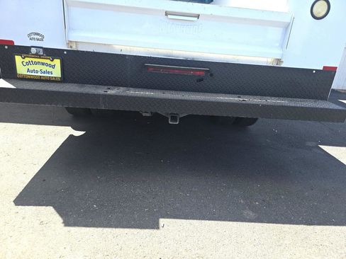 Used 2015 Ford F350 XL w/ Trailer Tow Package image 27