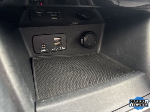 Used 2023 Subaru Forester Limited image 28