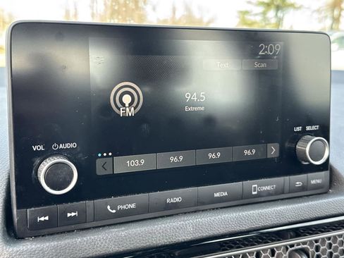 Used 2023 Honda Civic Sport image 22