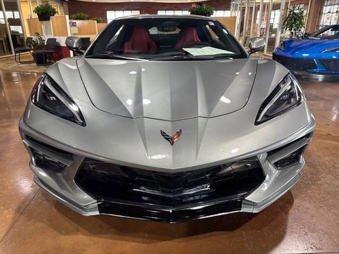 Used 2024 Chevrolet Corvette Stingray Preferred Cpe w/ Z51 Performance Package image 11