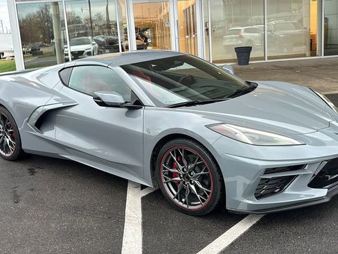 Used 2024 Chevrolet Corvette Stingray Coupe w/ 1LT image 27