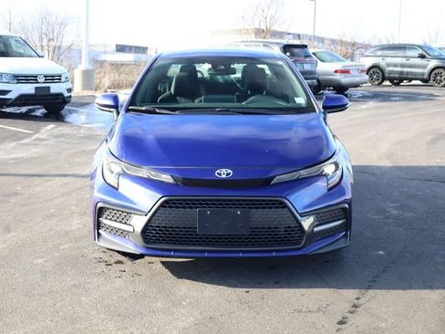 Used 2021 Toyota Corolla SE w/ Carpet Mat Package (TMS) image 3