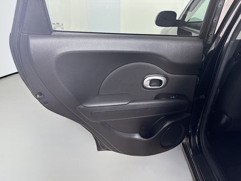Used 2017 Kia Soul w/ Convenience Package FWD image 25