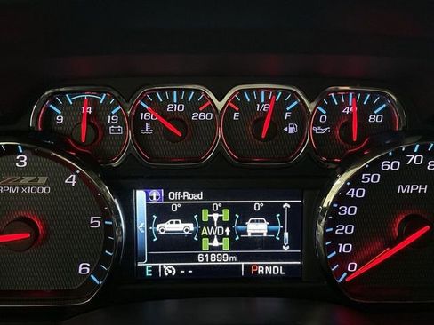 Used 2017 Chevrolet Silverado 1500 LT w/ All Star Edition image 42