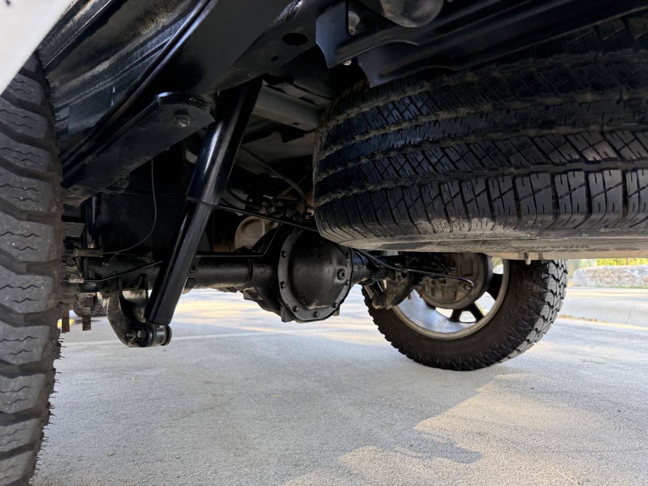 Used 2010 GMC Sierra 1500 SLE w/ Texas Edition RWD image 39
