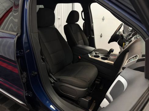 Used 2012 Ford Explorer XLT AWD/4WD image 43