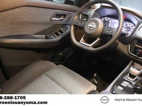 Certified 2023 Nissan Rogue SV image 10