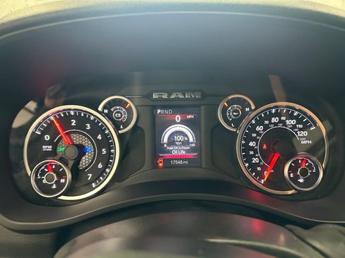 Certified 2025 RAM 2500 Big Horn AWD/4WD image 20