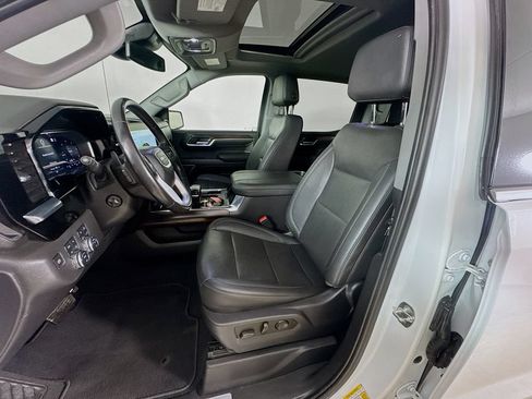 Used 2023 GMC Sierra 1500 SLT w/ SLT Premium Package AWD/4WD image 12