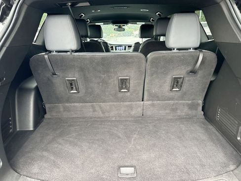 Used 2023 Buick Enclave Essence FWD image 24