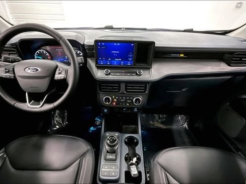 Used 2024 Ford Maverick Lariat w/ Black Appearance Package image 15