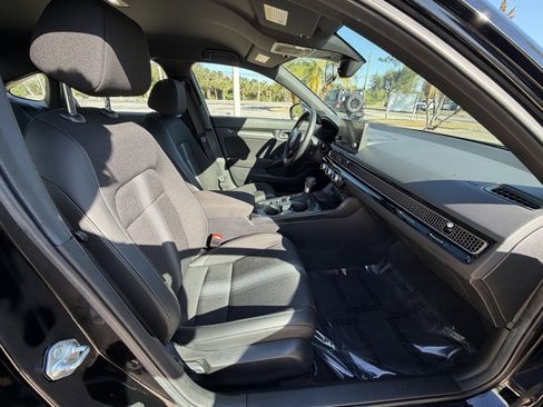 Certified 2025 Honda Civic Sport image 30