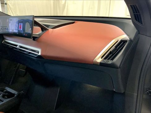 Certified 2023 BMW iX xDrive50 w/ Premium Package image 18