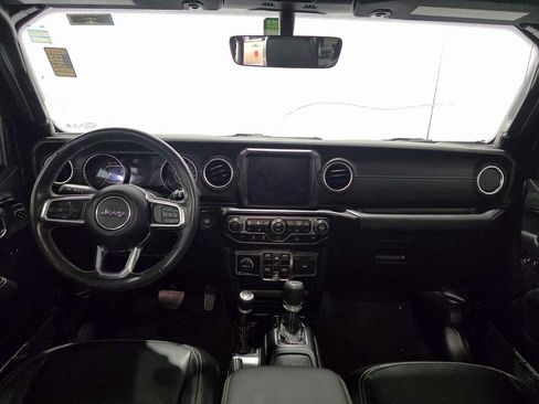 Used 2021 Jeep Wrangler Unlimited Sahara w/ Uconnect 4C Nav & Sound Group image 2