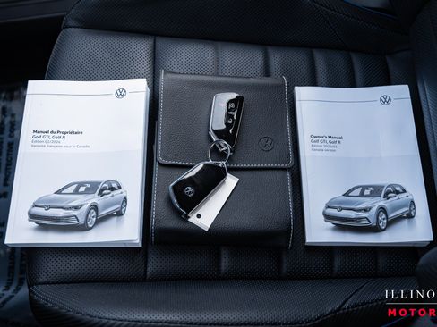 Used 2024 Volkswagen Golf R 4-Door image 43