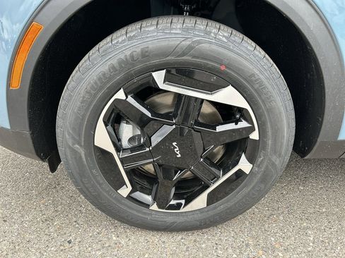 New 2026 Kia Sportage S image 8