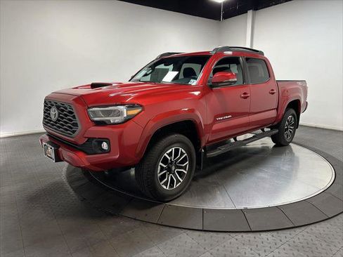Certified 2023 Toyota Tacoma TRD Sport AWD/4WD image 1