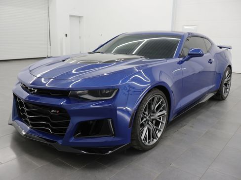 Used 2023 Chevrolet Camaro ZL1 image 6