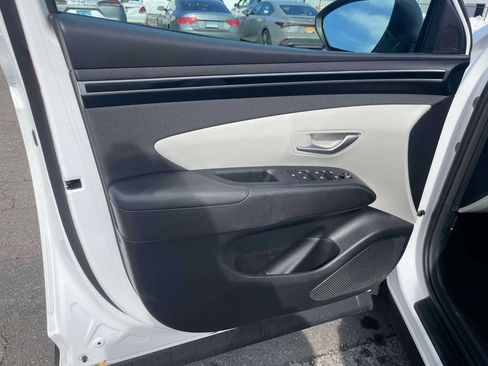 Used 2023 Hyundai Tucson SEL w/ Convenience Package image 16