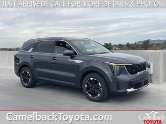 Used 2024 Kia Sorento S video 1