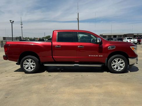 Used 2016 Nissan Titan Platinum Reserve RWD image 5