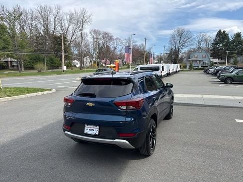 Used 2021 Chevrolet TrailBlazer LT w/ Convenience Package image 6
