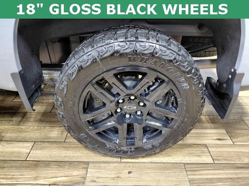 Certified 2024 Chevrolet Silverado 1500 LT Trail Boss w/ Convenience Package II image 14