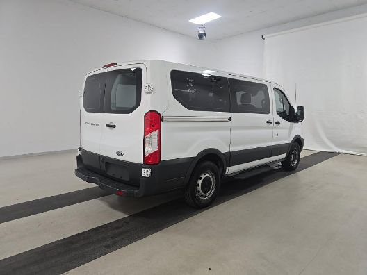 Used 2016 Ford Transit 150 XL RWD image 5