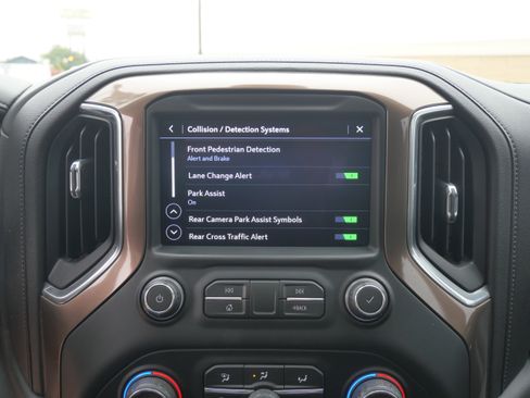 Used 2019 Chevrolet Silverado 1500 High Country image 27