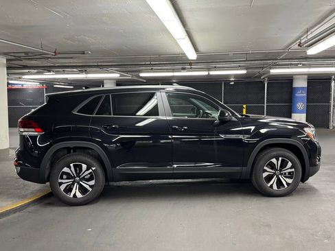New 2026 Volkswagen Atlas Cross Sport SE image 39