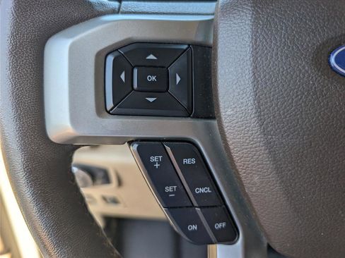 Used 2020 Ford F150 Lariat w/ Equipment Group 502A Luxury AWD/4WD image 24