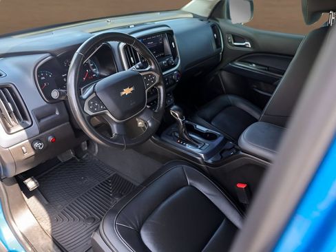 Used 2022 Chevrolet Colorado Z71 RWD image 10