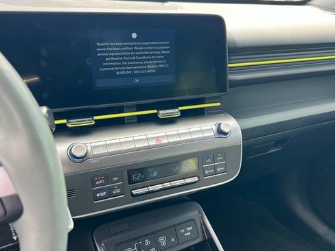 Certified 2024 Hyundai Kona Limited FWD image 18