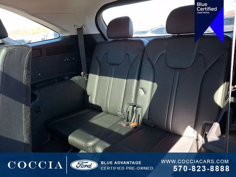 Used 2023 Kia Sorento S w/ Panoramic Sunroof Package image 11