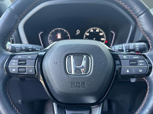 Certified 2025 Honda Pilot TrailSport image 17