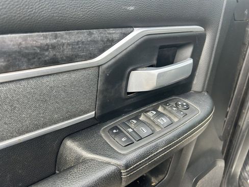 Used 2021 RAM 2500 Big Horn w/ Level 1 Equipment Group image 10