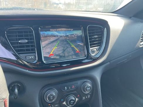 Used 2015 Dodge Dart SXT image 12
