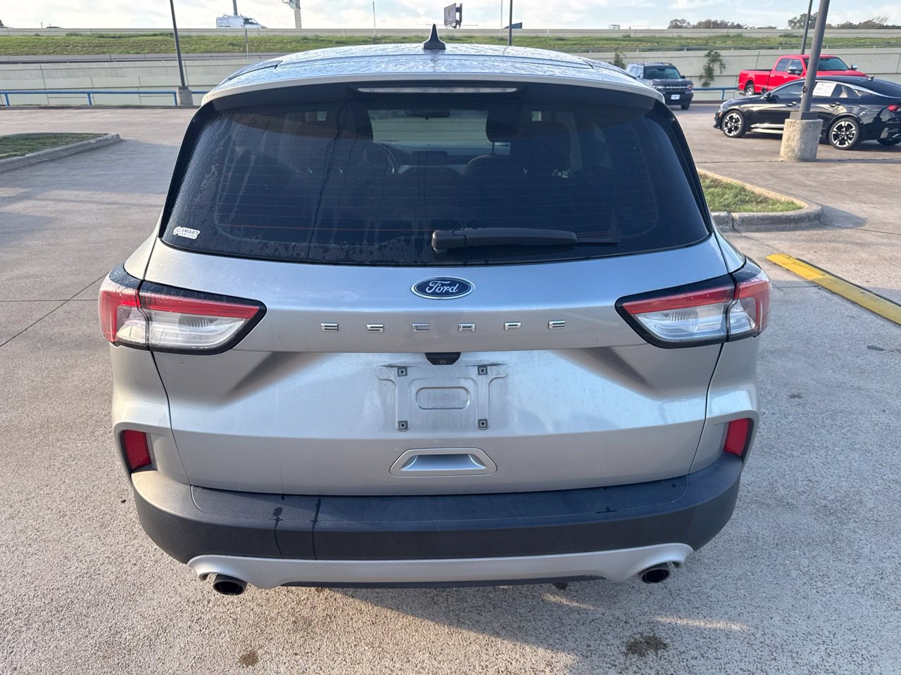 Used 2022 Ford Escape S FWD image 9