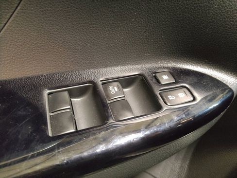 Used 2023 Mitsubishi Eclipse Cross LE AWD/4WD image 27
