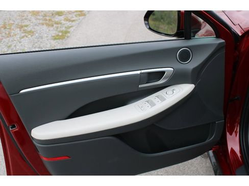 Certified 2024 Hyundai Sonata SEL image 14