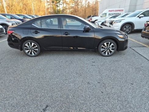 New 2025 Nissan Sentra SV w/ SV Premium Package image 2
