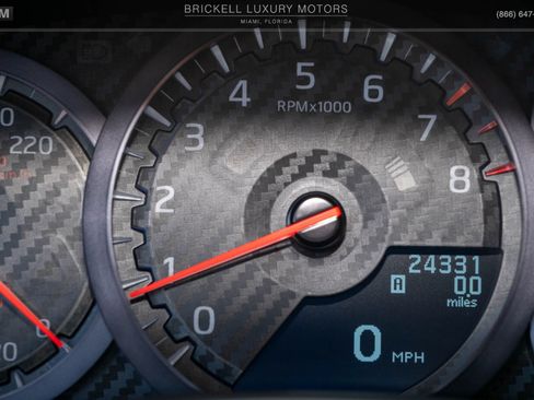 Used 2020 Nissan GT-R Premium w/ Premium Interior Package AWD/4WD image 35