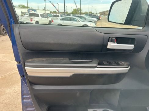 Used 2014 Toyota Tundra SR5 w/ TRD Off Road Package image 6