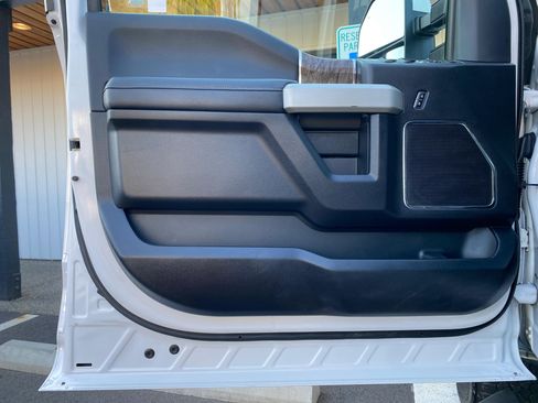 Used 2017 Ford F350 Lariat w/ FX4 Off-Road Package image 24