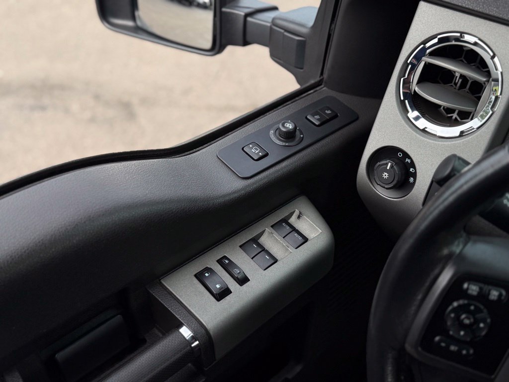 Used 2013 Ford F350 Lariat w/ Lariat Ultimate Pkg AWD/4WD image 23