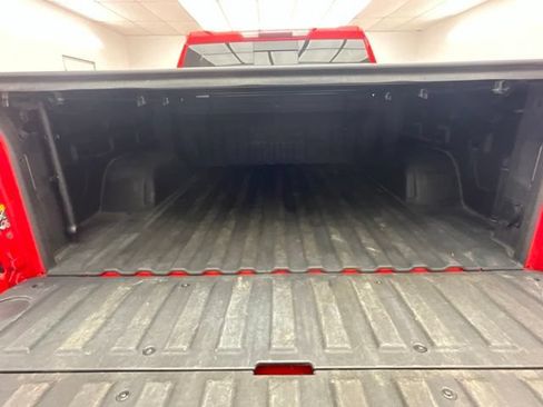 Used 2019 GMC Sierra 1500 SLT w/ SLT Premium Plus Package AWD/4WD image 25